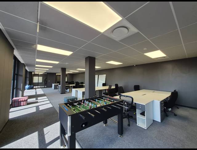 465M² OFFICE TO LET IN MELROSE ESTATE